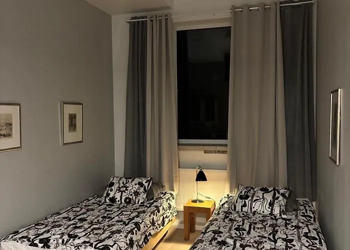 Séjour chez l'habitant & *